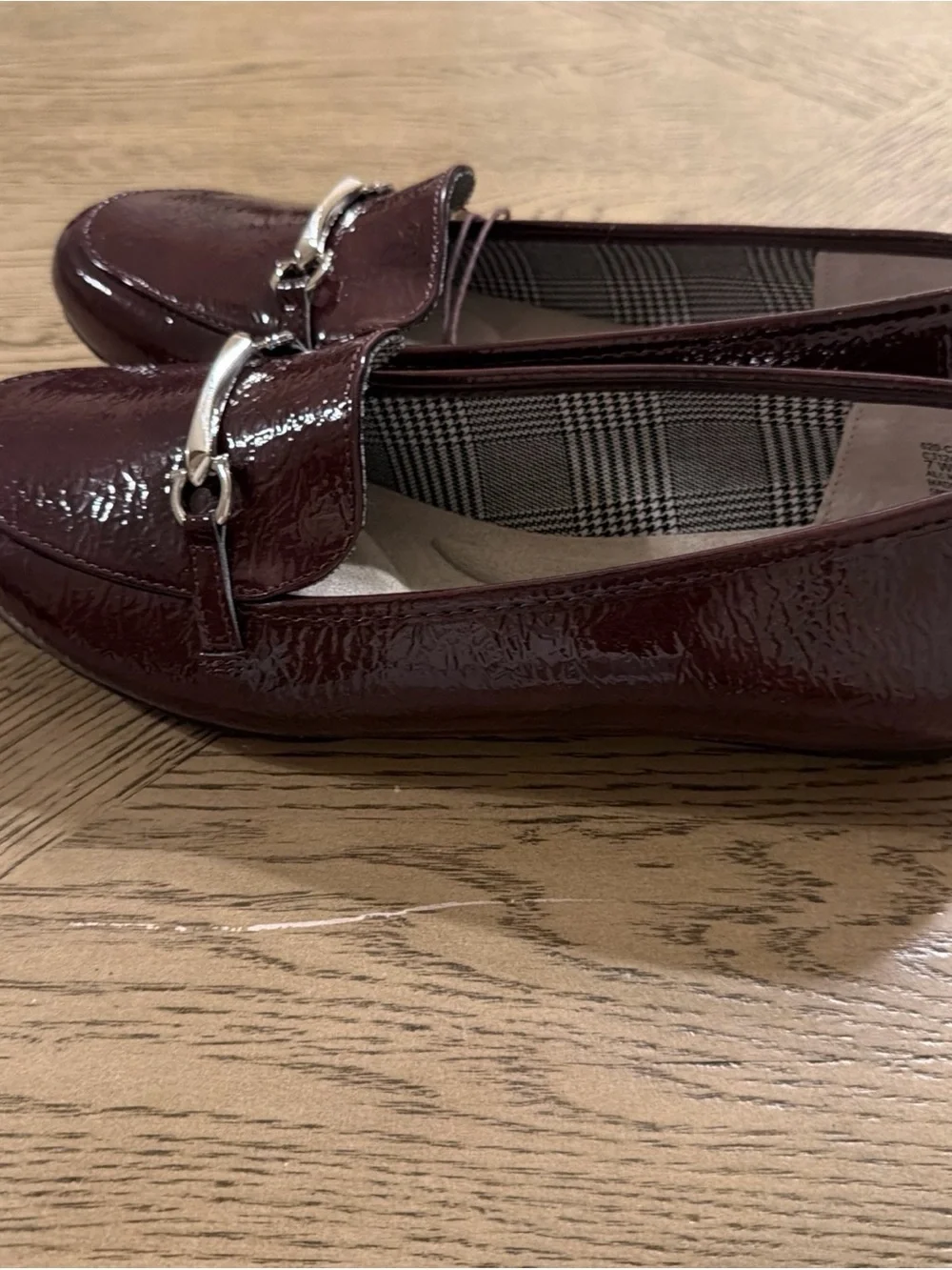 Cliffs By White Mountain Shoes Womens Size 7W Glowing Loafer Slip On Flats